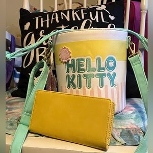 ⭐️Today's Special!♥️Loungefly Sanrio Hello Kitty Cup of Noodles SET-